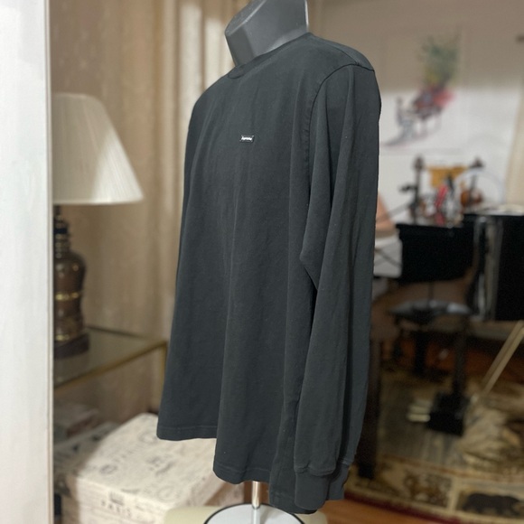 EUC Men’s Size Medium Supreme Small Box Logo Patch Long-sleeve Crewneck In Black - Picture 6 of 14